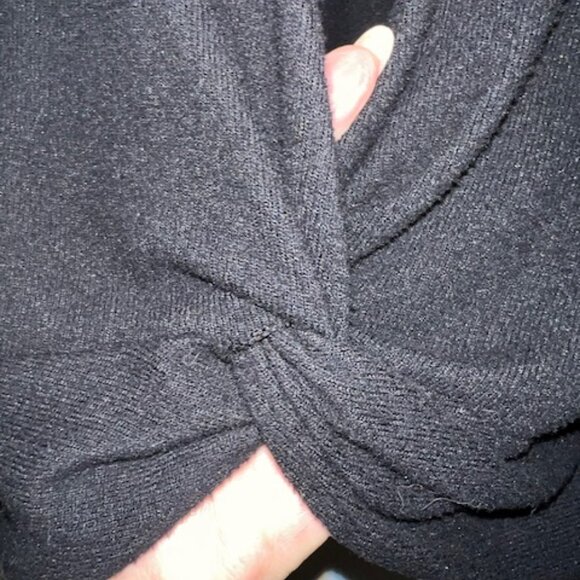 Z Supply Black Sweater - Picture 2 of 4